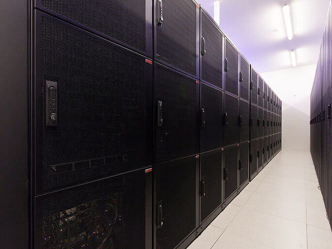 Machoster — дата-центр и инфраструктура (фото 10)